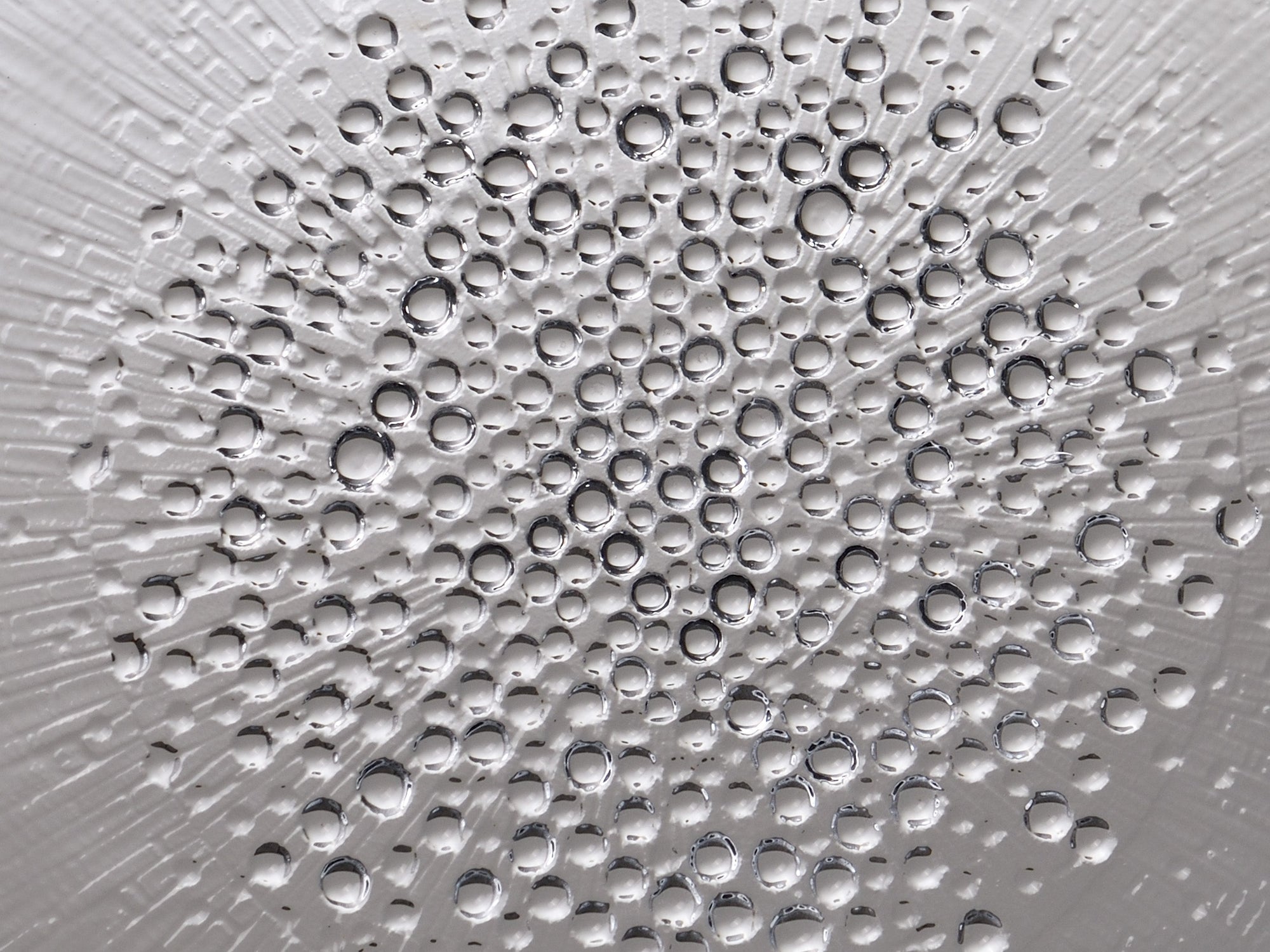 Glycolic Acid vs. Salicylic Acid: Which is Better?